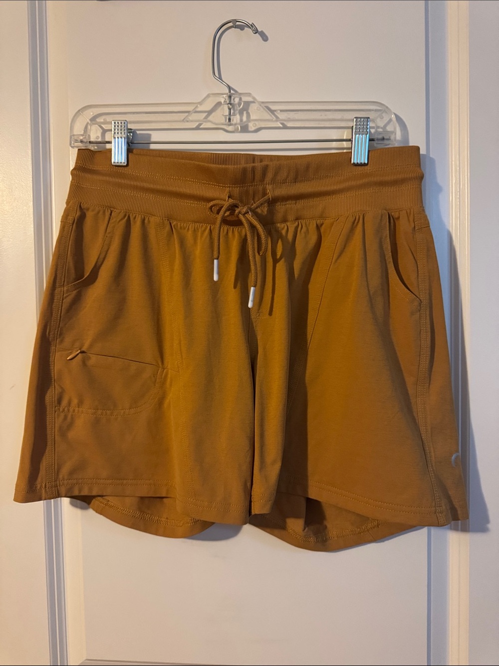 Zyia Womens Drawstring Active Shorts Size LG Mustard Pockets